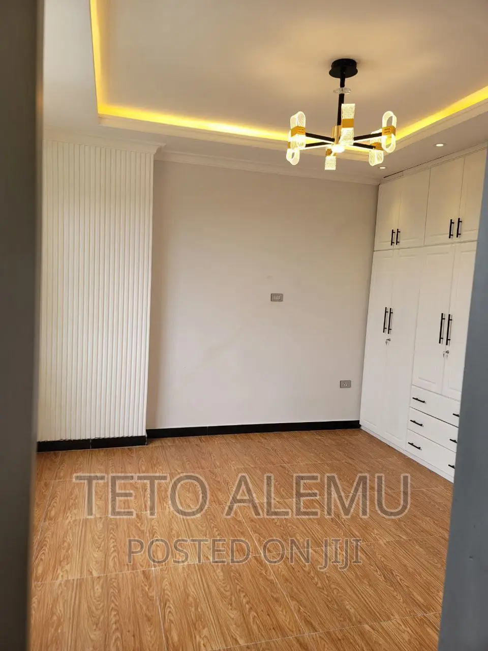 10bdrm House in House For Sale, Bole for sale