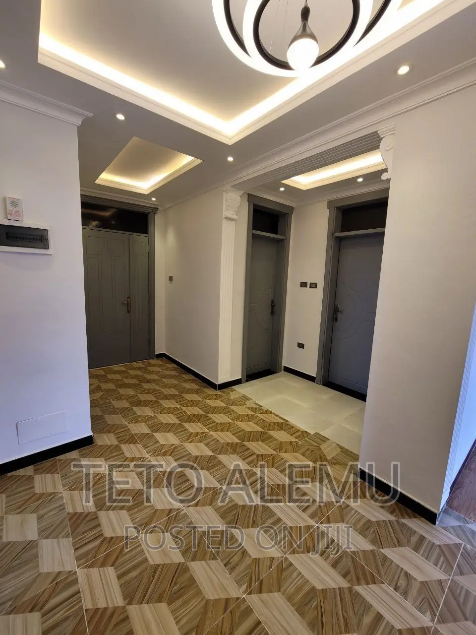 10bdrm House in House For Sale, Bole for sale