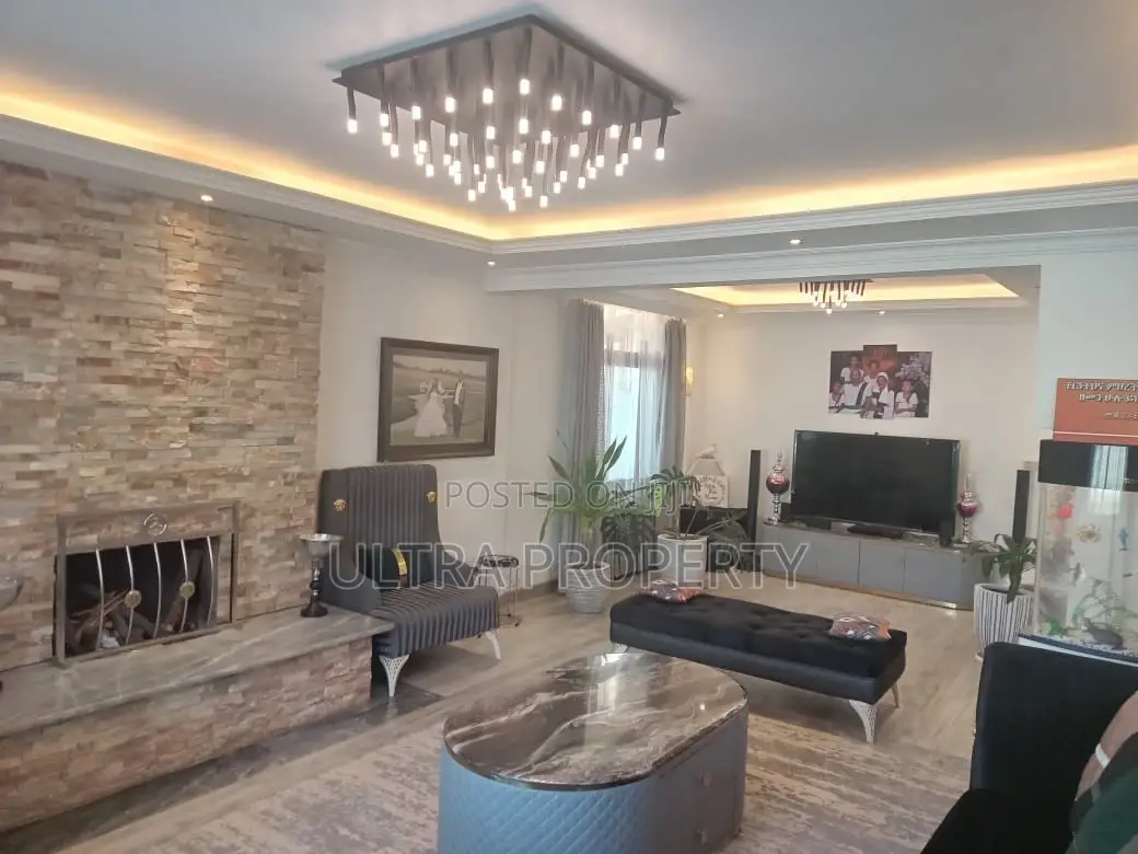 Furnished 4bdrm Villa in Bole for rent