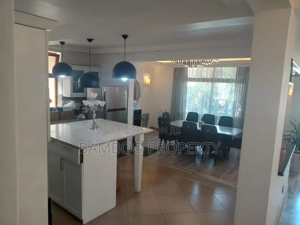 Furnished 4bdrm Villa in Bole for rent