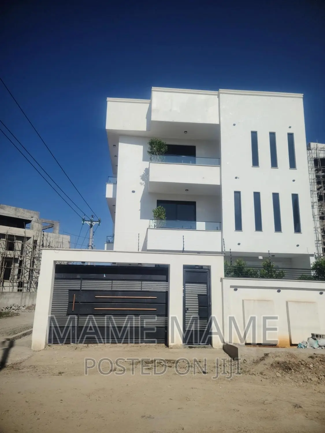 7bdrm House in Addis Abeba, Bole for sale