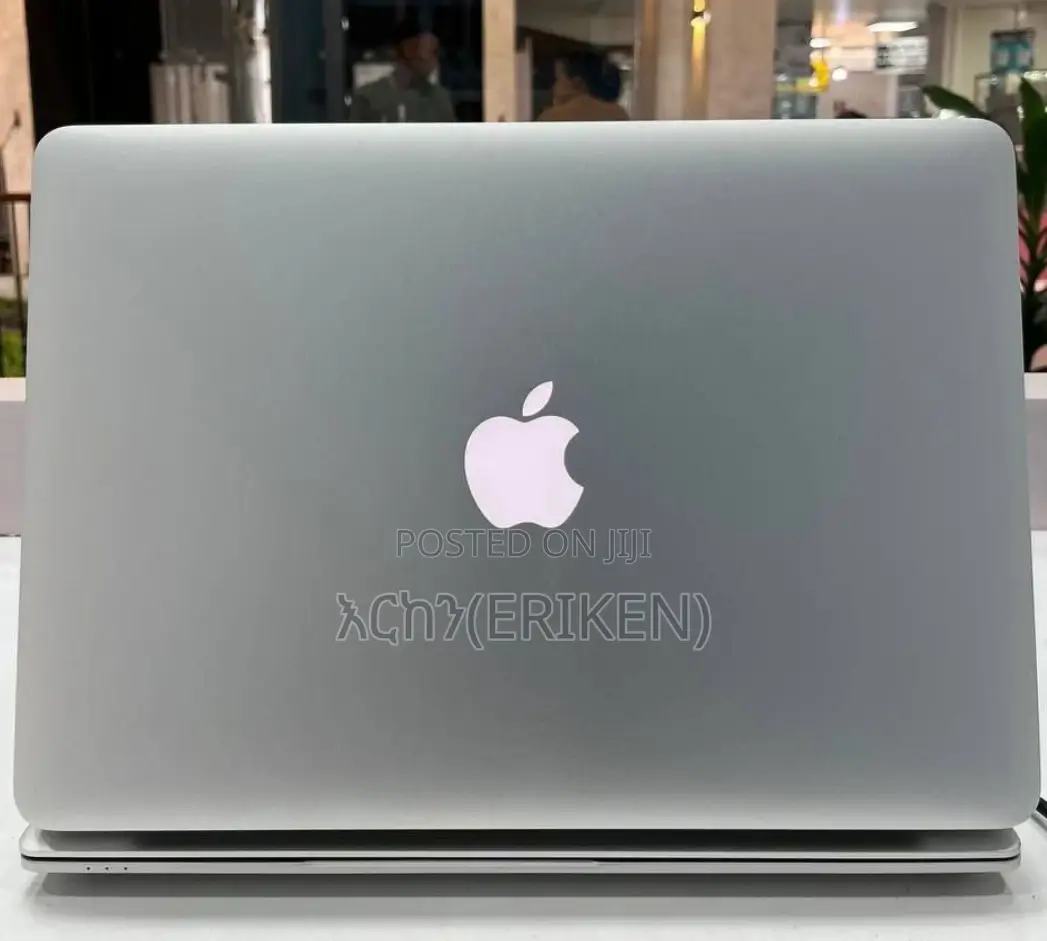 New Laptop Apple MacBook Air 2015 4GB Intel Core I5 SSD 128GB