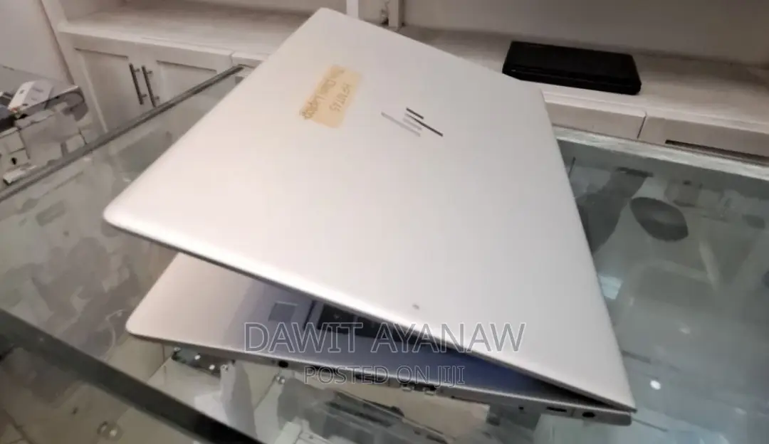 New Laptop HP 8GB AMD Ryzen 3 SSD 256GB