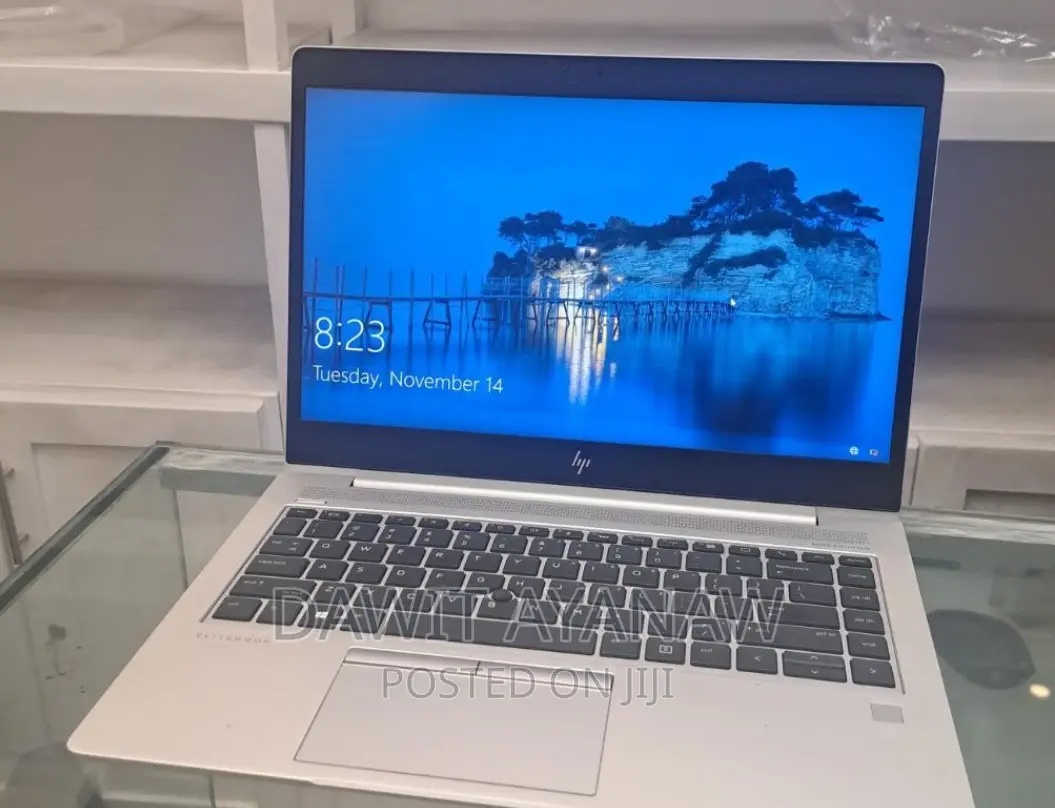 New Laptop HP 8GB AMD Ryzen 3 SSD 256GB