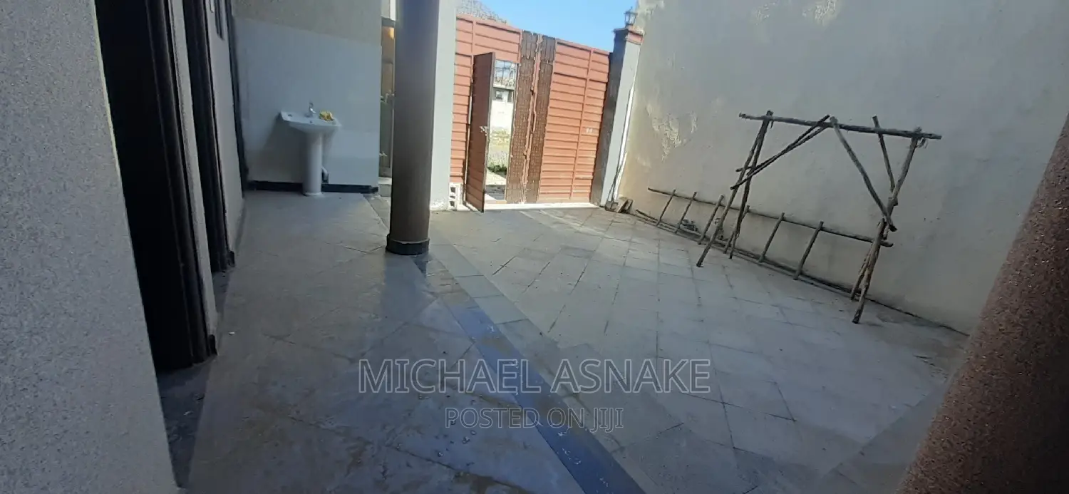 Furnished 4bdrm House in Dukem, East Shewa for sale in East Shewa