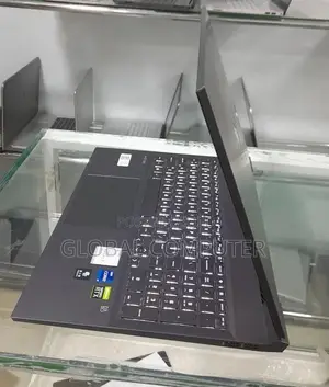 New Laptop HP Victus 16 16GB Intel Core I7 SSD 512GB