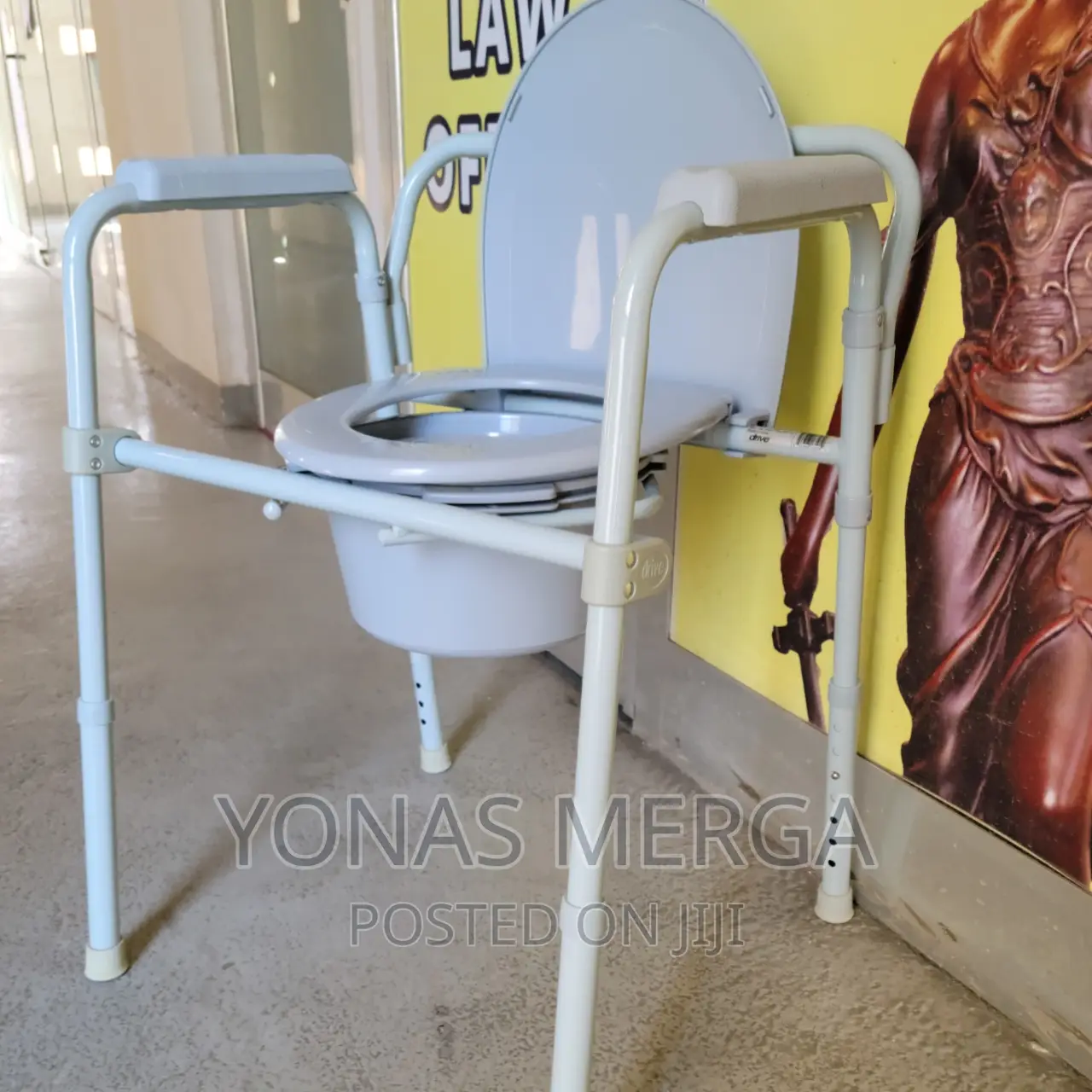 Commode Chair With Bathroom and Toilet Seat Functions"