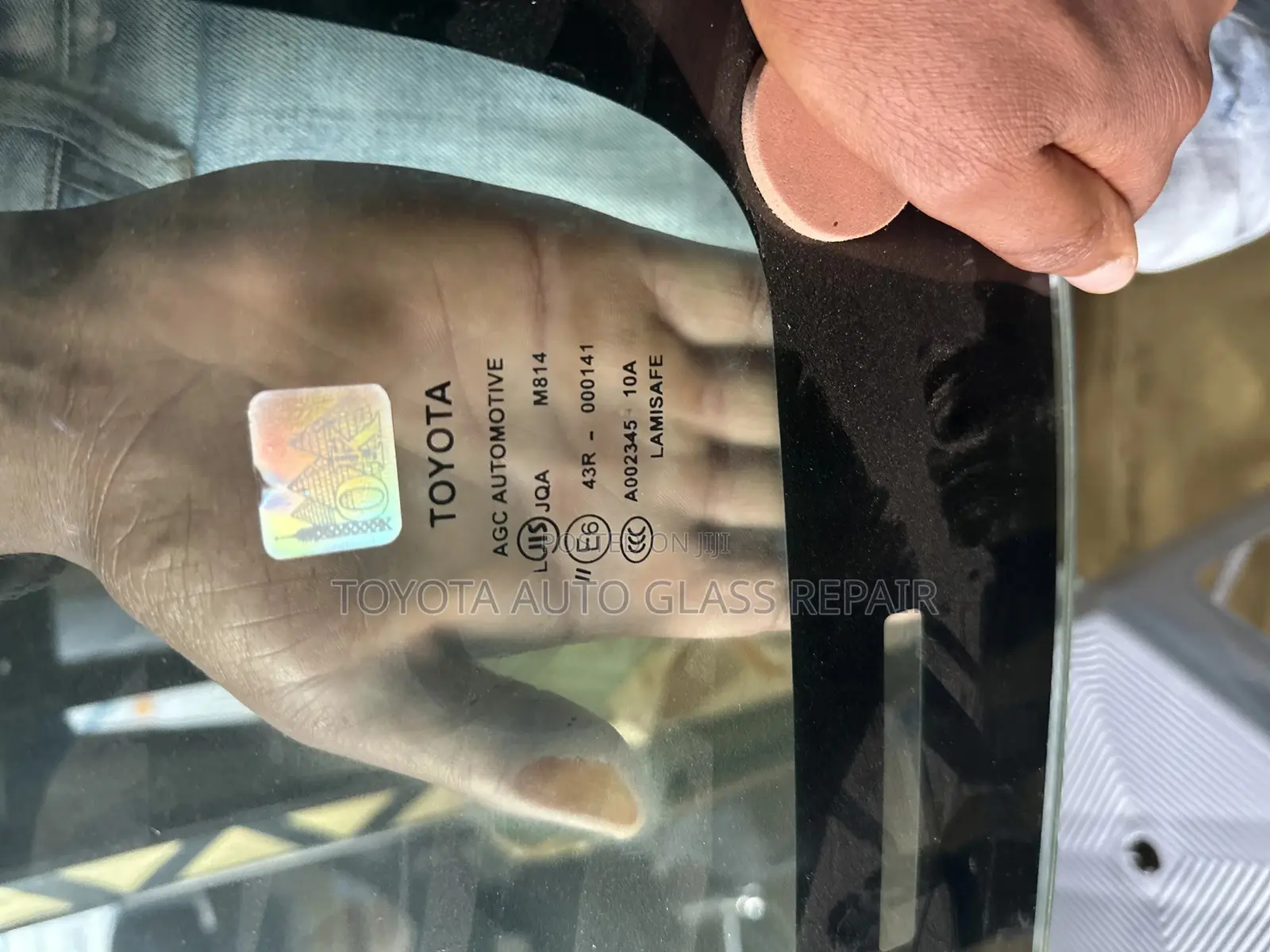 Car Glass Original Toyota