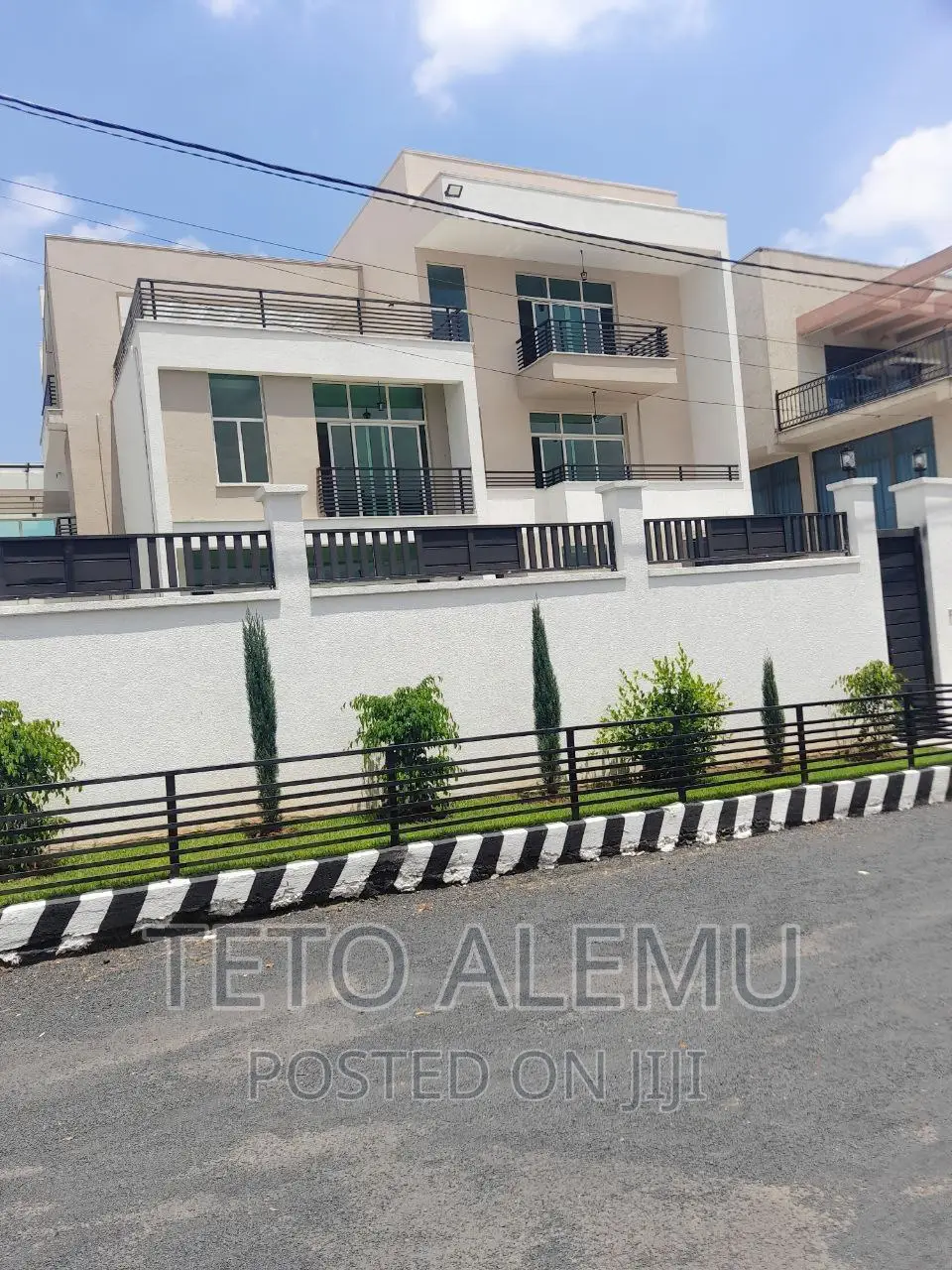 Furnished 5bdrm House in House For Sale, Bole for sale