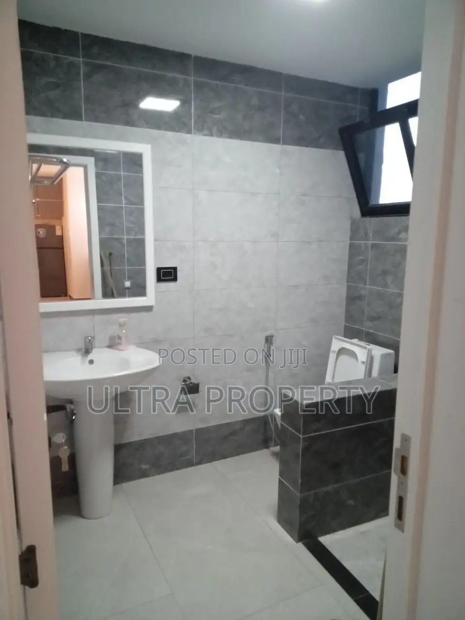 Furnished 3bdrm Apartment in Bole for rent