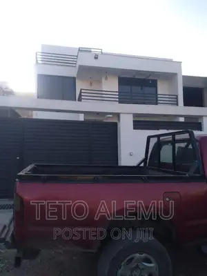 4bdrm House in House For Sale, Bole for sale