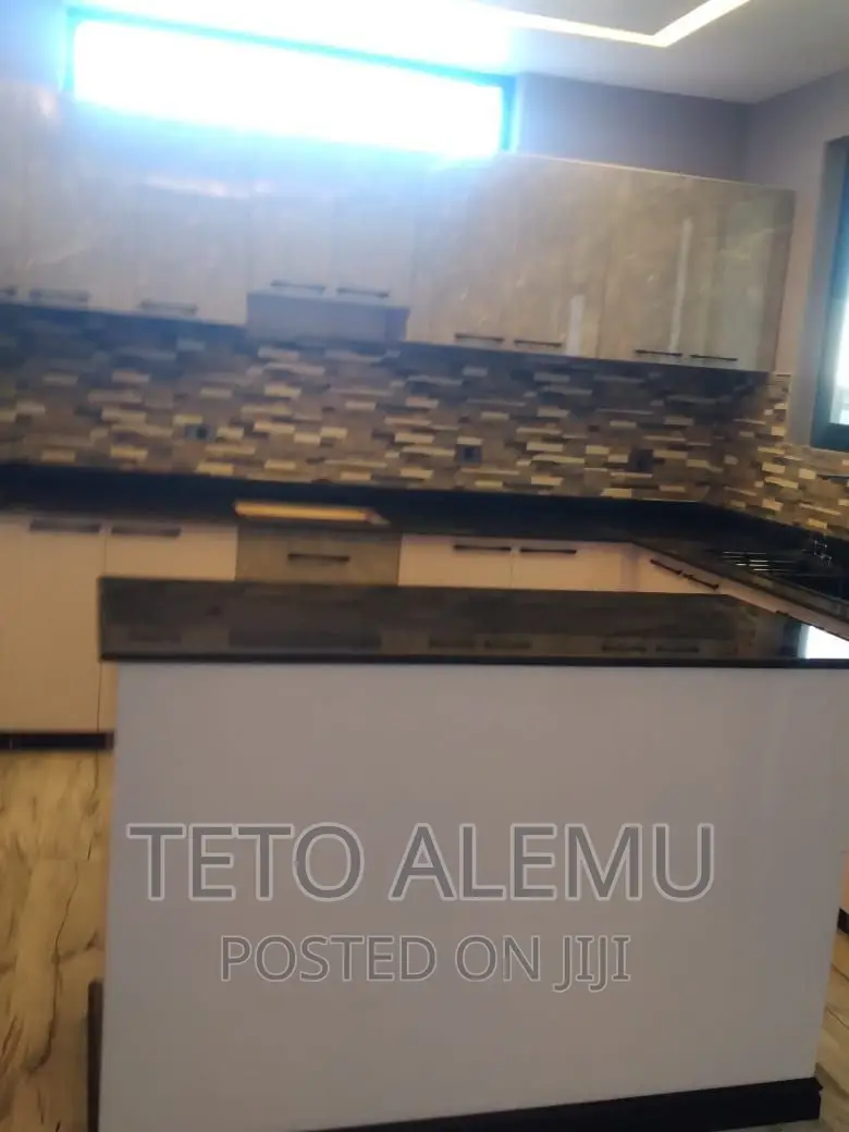 4bdrm House in House For Sale, Bole for sale