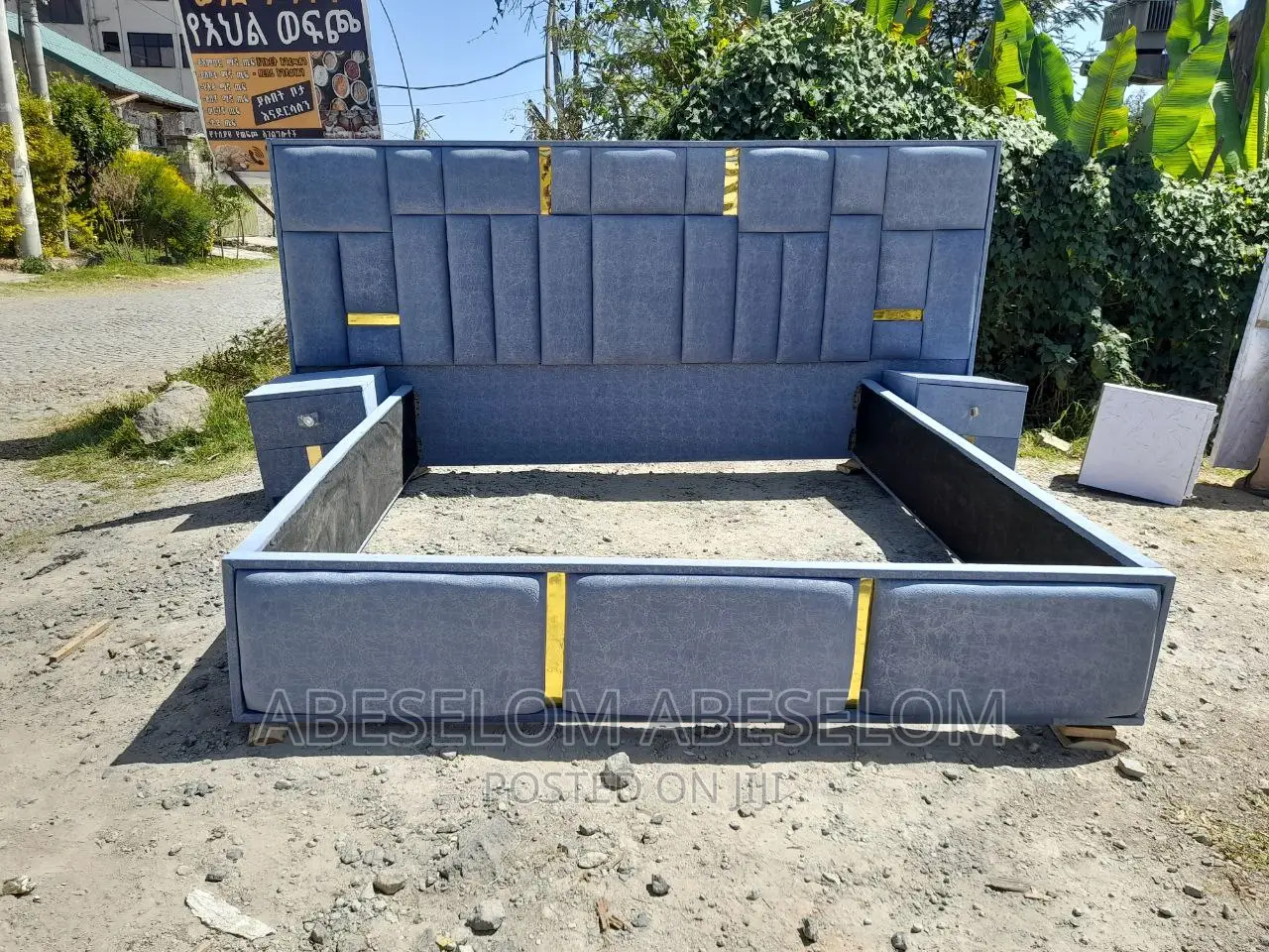 1,50 Cm ታፒሴሪ አልጋዎች