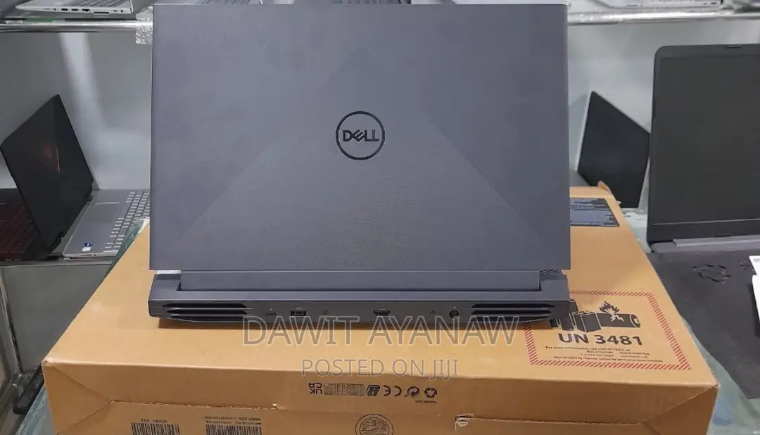 New Laptop Dell G15 5511 8GB Intel Core I5 SSD 512GB