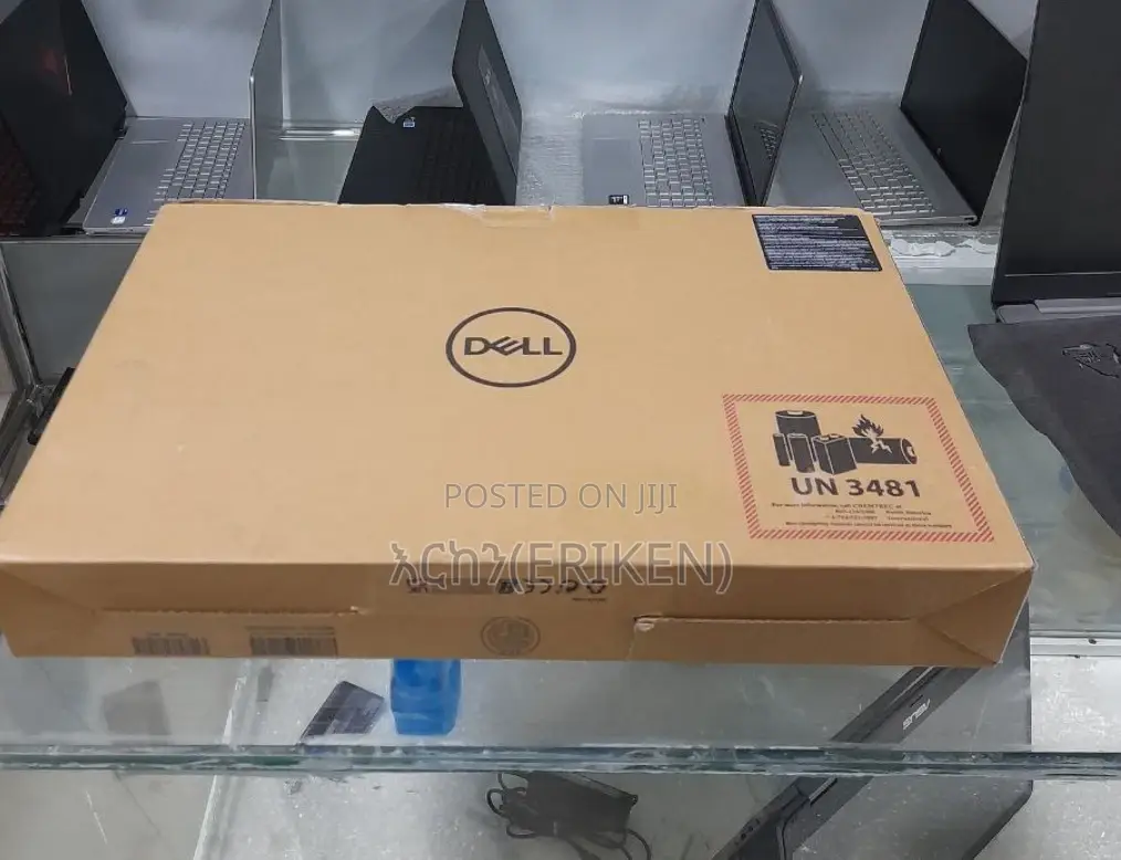 New Laptop Dell G15 5511 8GB Intel Core I5 SSD 512GB