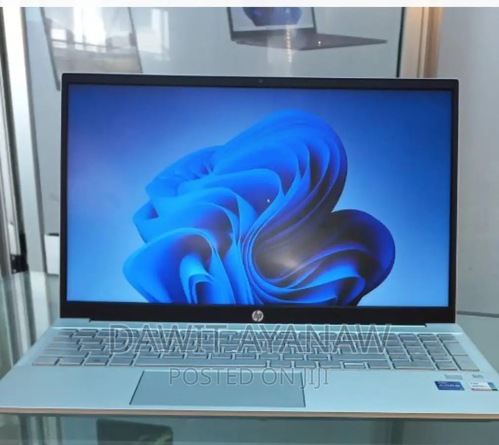 New Laptop HP 16GB Intel Core I7 SSD 512GB