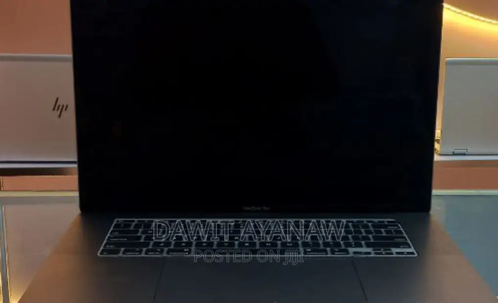 New Laptop Apple MacBook Pro 2019 32GB Intel Core I9 SSD 1T