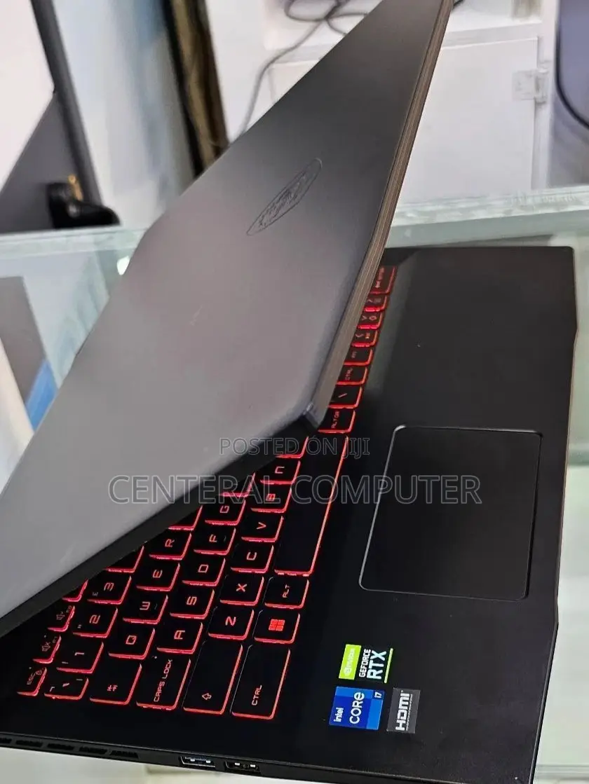 New Laptop MSI Pulse GL66 16GB Intel Core I7 SSD 1T