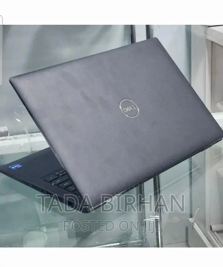 New Laptop Dell Latitude 5310 1GB Intel Core i7 SSD 512GB