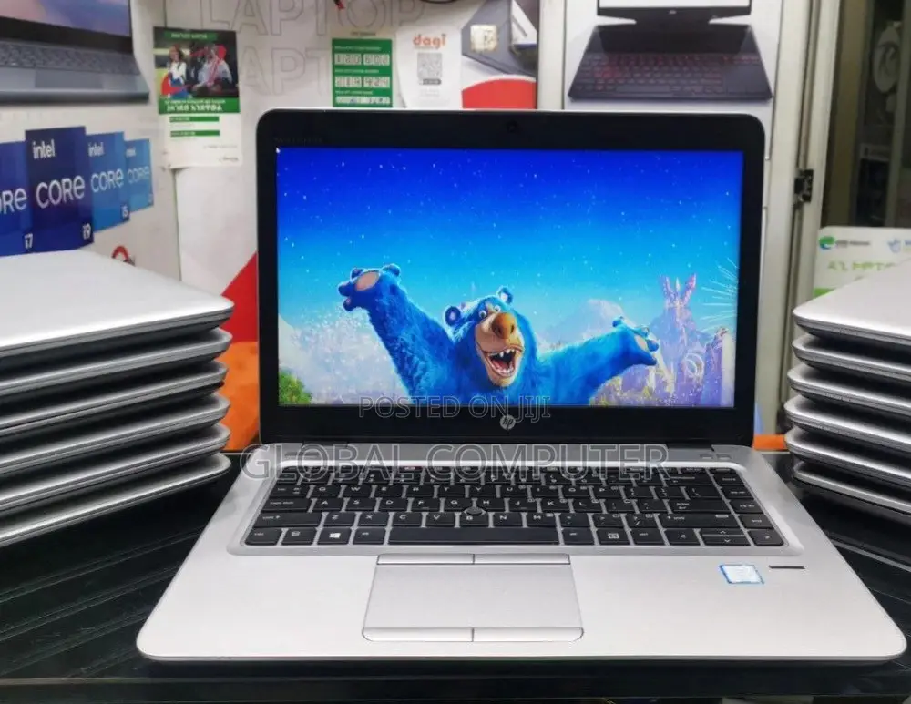 New Laptop HP 251 G3 8GB Intel Core I5 SSD 512GB