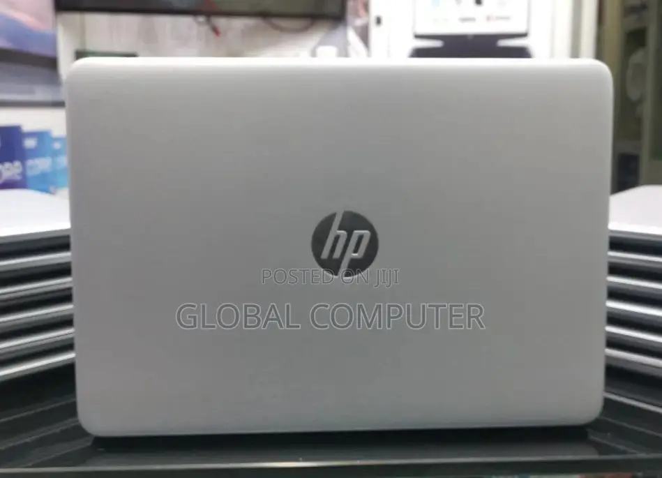 New Laptop HP 251 G3 8GB Intel Core I5 SSD 512GB