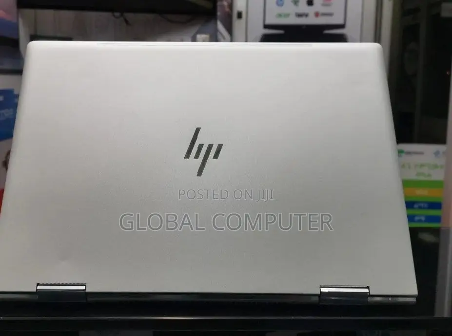 New Laptop HP Envy Pro 8GB Intel Core I5 HDD 1T