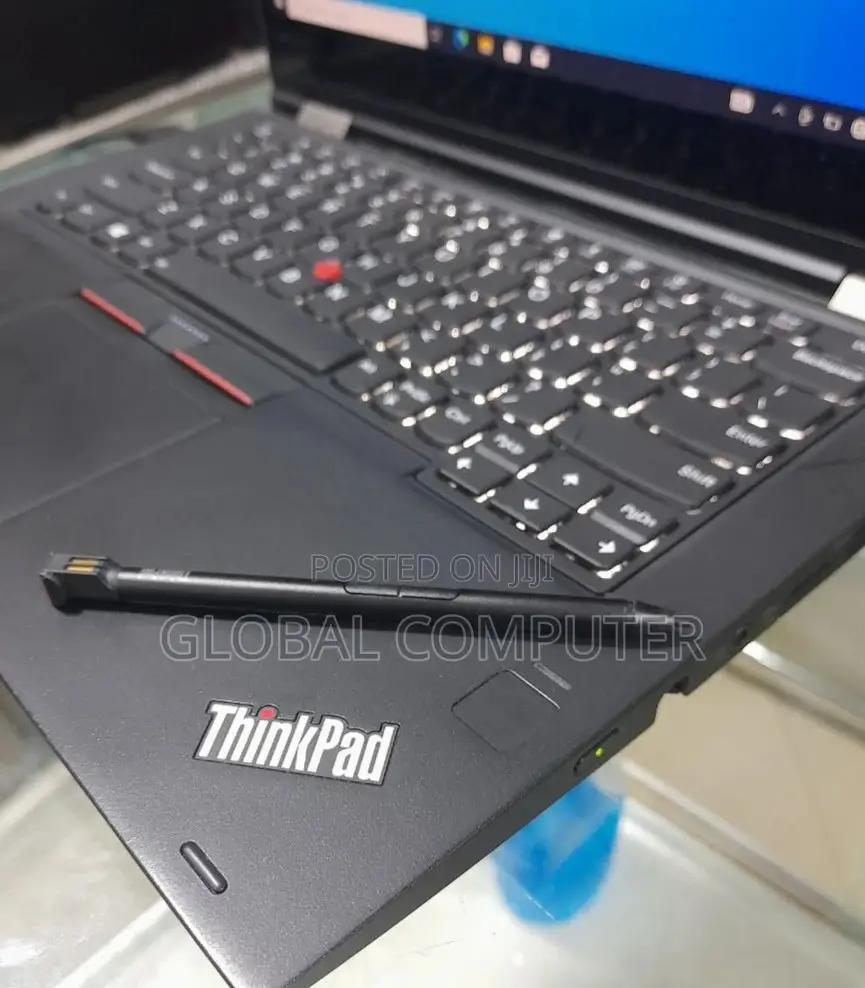 New Laptop Lenovo ThinkPad Yoga 370 8GB Intel Core I5 SSD 512GB