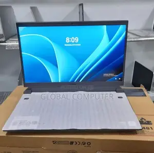 New Laptop Dell 8GB Intel Core I5 SSD 512GB