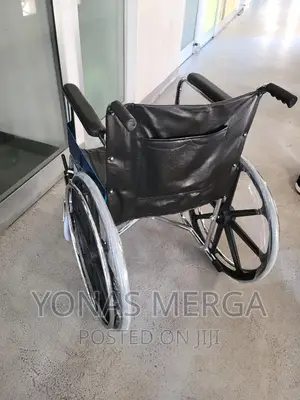 Easyfold Pro:Effortless Wheelchair for Seamless Mobility