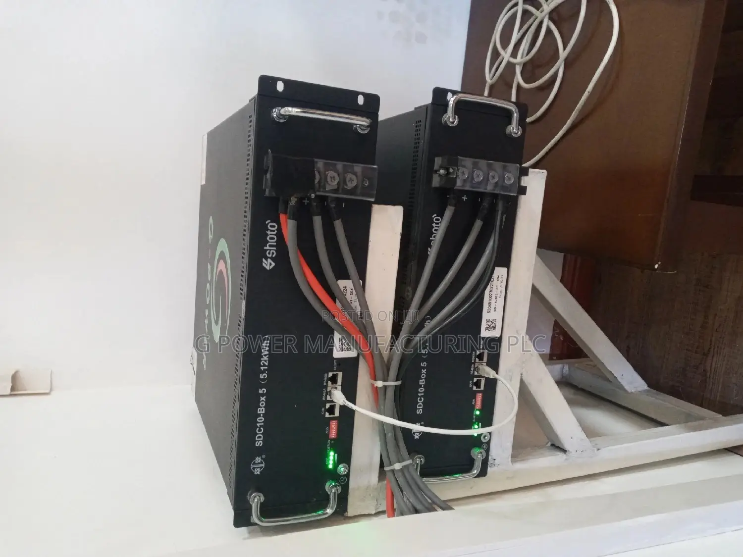 Lithium Ion Batteries and Solar Inverters