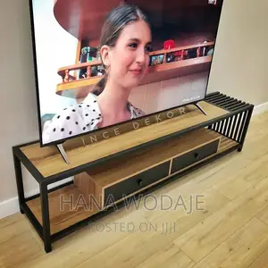 Photo - ዘመናዊ የሆኑ ቲቪ እስታንዶች