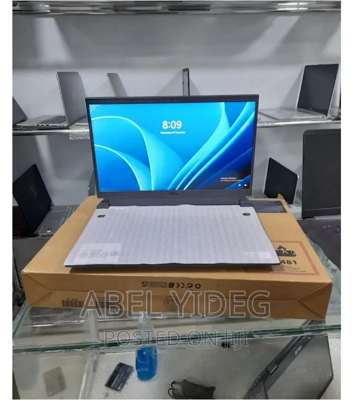 New Laptop Dell G15 5511 8GB Intel Core I7 SSD 512GB