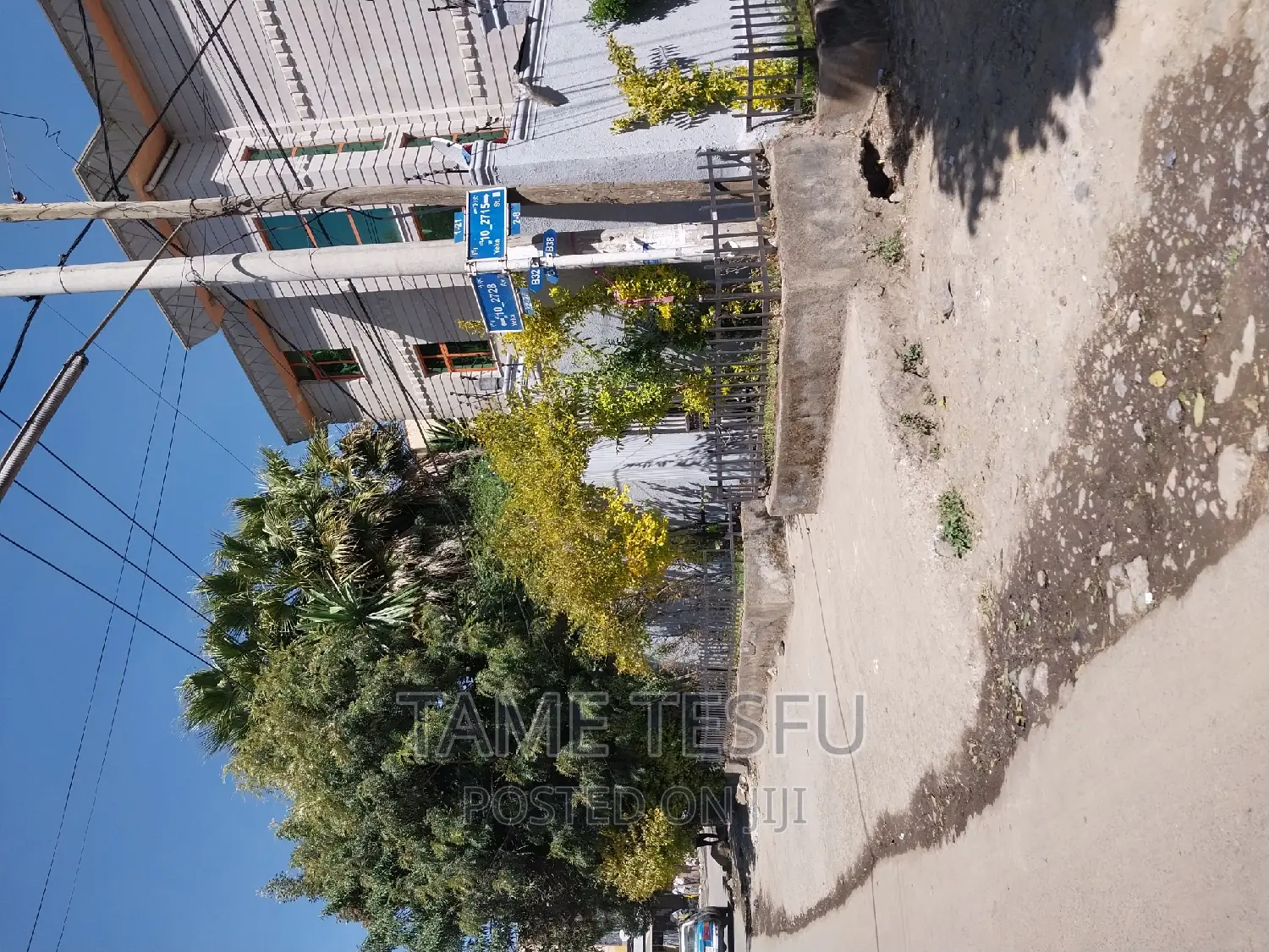 Furnished 8bdrm House in 300, Yeka for sale