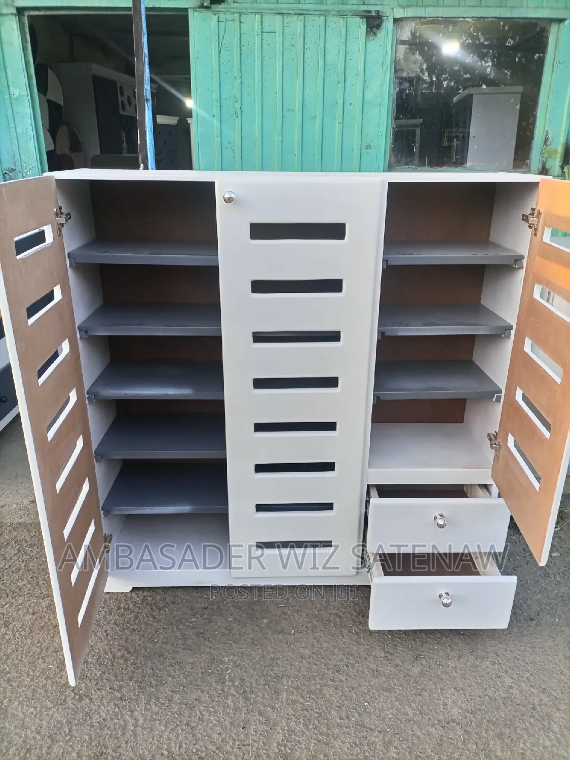 የጫማ መደርደሪያ