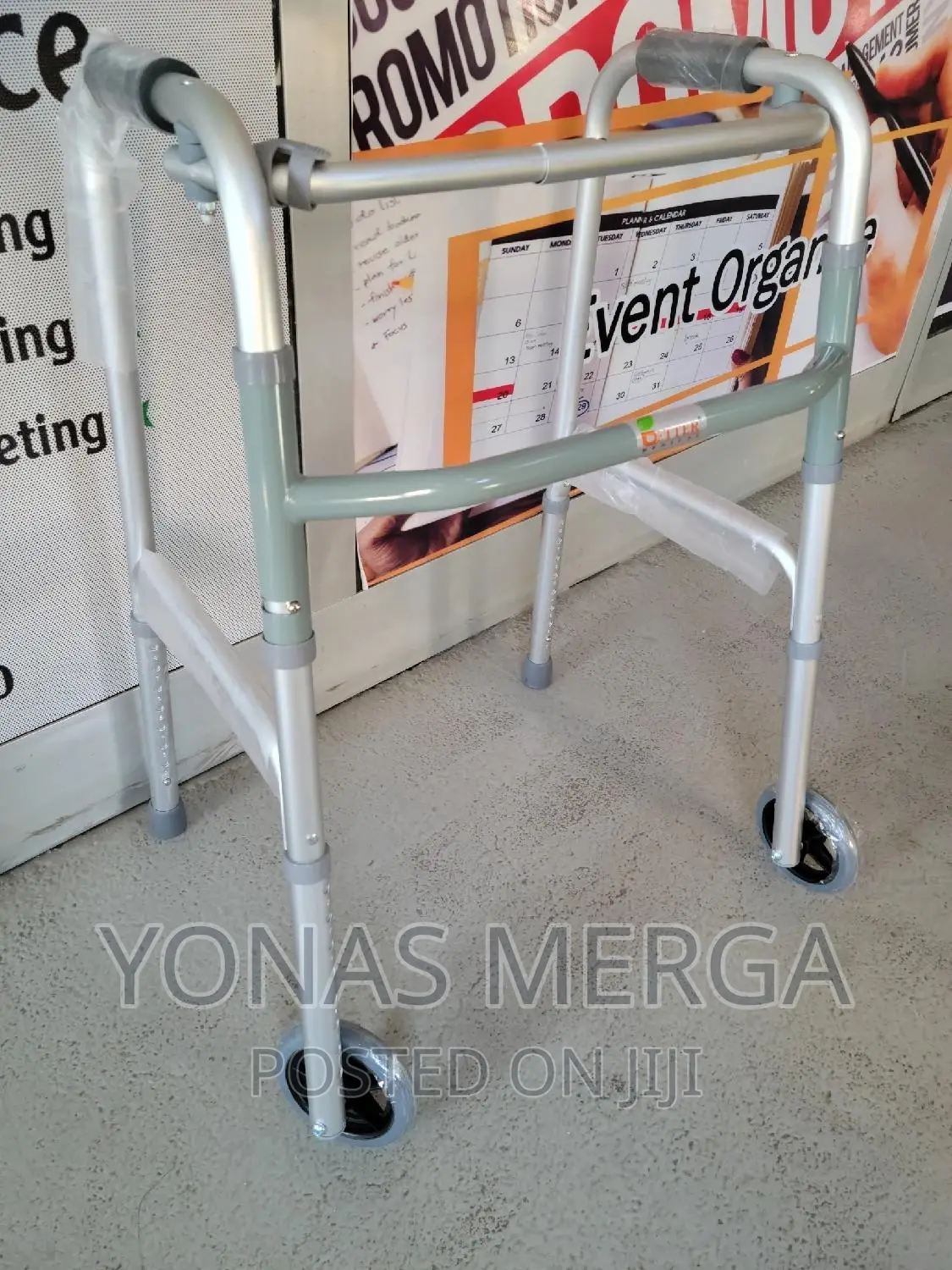 Walker/Walker/Handcomfort Glide: Comfort-Optimized Walker