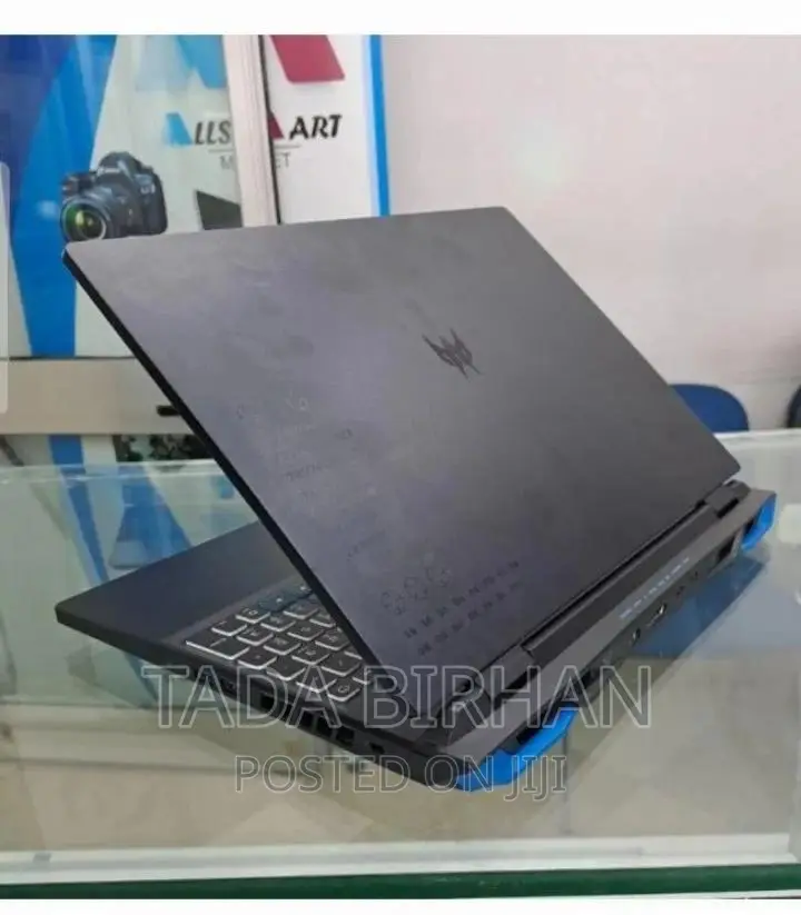 New Laptop Acer Predator Helios 300 16GB Intel Core i7 SSD 1T