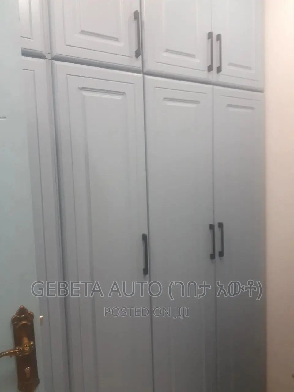 Furnished 3bdrm Apartment in Project 12, Akaky Kaliti for sale