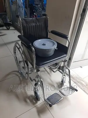 Commod Wheelchair/Shower Wheelchair/Commode Wheelchair/ዌልቸር
