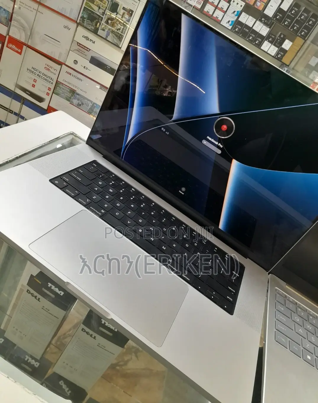 New Laptop Apple MacBook Pro 2021 M1 16GB Apple M1 Pro SSD 512GB