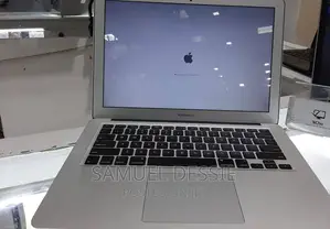 Laptop Apple MacBook Air 2012 4GB Intel Core I5 SSD 128GB