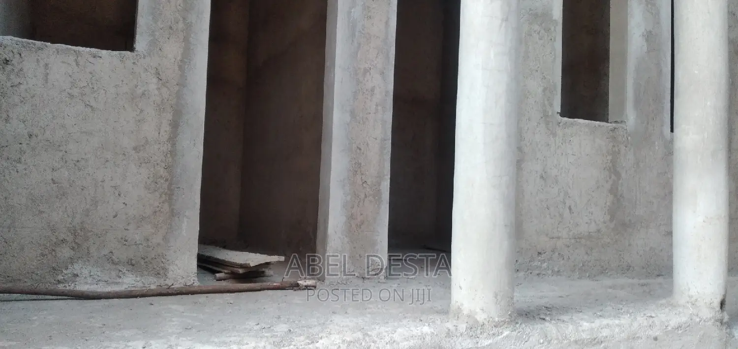 4bdrm Villa in 40 Meter Geba Belo, Adama for sale