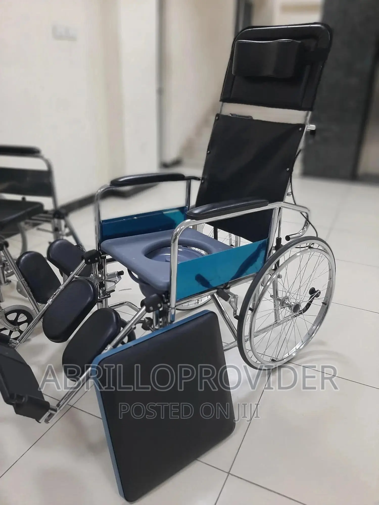 Used Multipurpose Wheelchair>Wheelchair)Wheelchair(Wheelchai