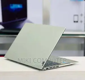 New Laptop HP ZBook 14 16GB Intel Core I7 SSD 512GB