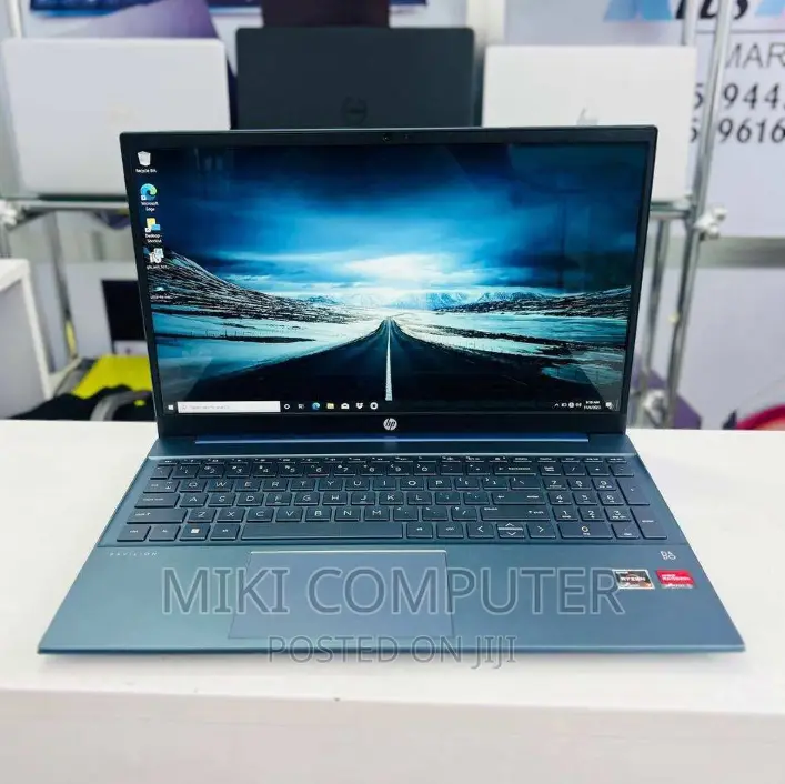 New Laptop HP Pavilion 15 16GB AMD Ryzen 7 SSD 512GB