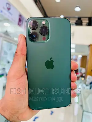 Photo - Apple iPhone 13 Pro Max 128 GB Green