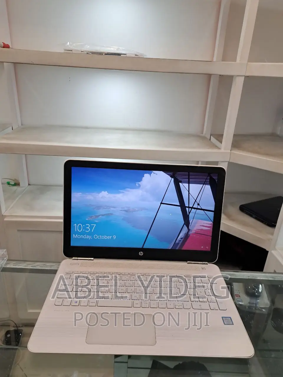 New Laptop HP Pavilion 15 8GB Intel Core I5 HDD 1T