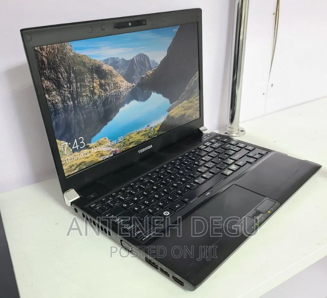 Laptop Toshiba Portege Z830 6GB Intel Core I7 HDD 500GB