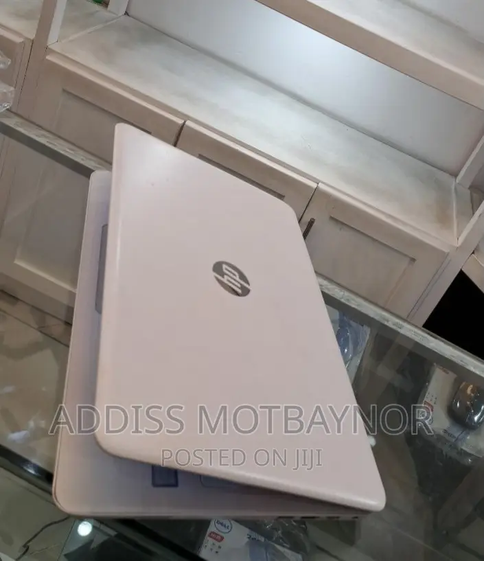 New Laptop HP Pavilion 15 8GB Intel Core I5 HDD 1T