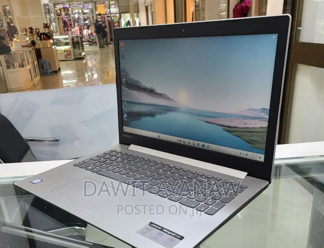 New Laptop Lenovo 8GB Intel Core I5 SSD 256GB