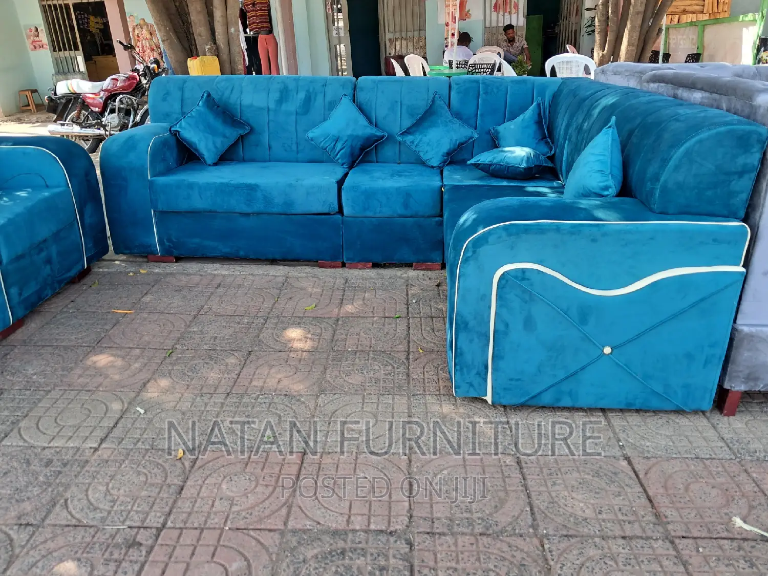 Corner Sofa L-Shaped Withe a Good Quality